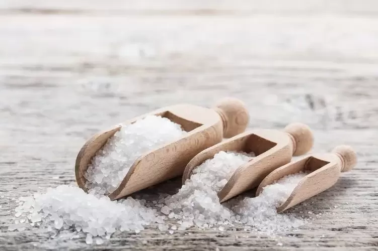 نمک دریا و رژیم غذایی بدون نمک برای کاهش وزن